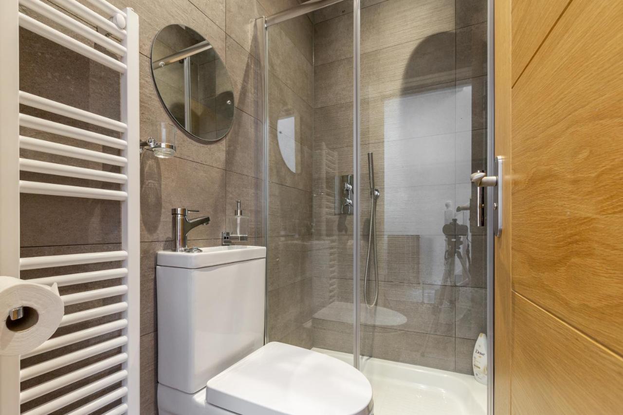 Bright Cheery 4 Bd Apartment By Brighton Station Eksteriør billede